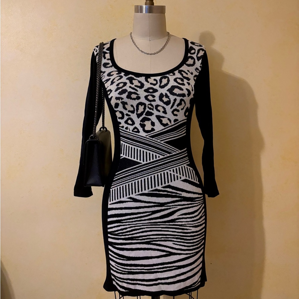 New Black & White Animal Print Long Sleeve Dress